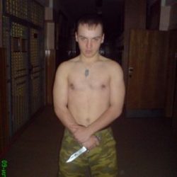 Парень ищет девушку в Таганрое для похода на закрытую частную тусовку Парень ищет девушку в Таганрое для похода на закрытую частную тусовку