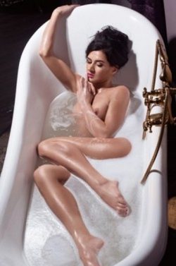 Девушка, ищу мужчину для встреч Девушка, ищу мужчину для встреч