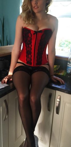 Девушка из Таганрог. Ищу статного парня Девушка из Таганрог. Ищу статного парня