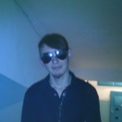 Парень. Ищу в Таганрое девушку для одного или больше занятий сексом Парень. Ищу в Таганрое девушку для одного или больше занятий сексом