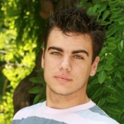 Симпатичный парень в поисках "нижней" девушки для развлечений в Таганрое Симпатичный парень в поисках "нижней" девушки для развлечений в Таганрое